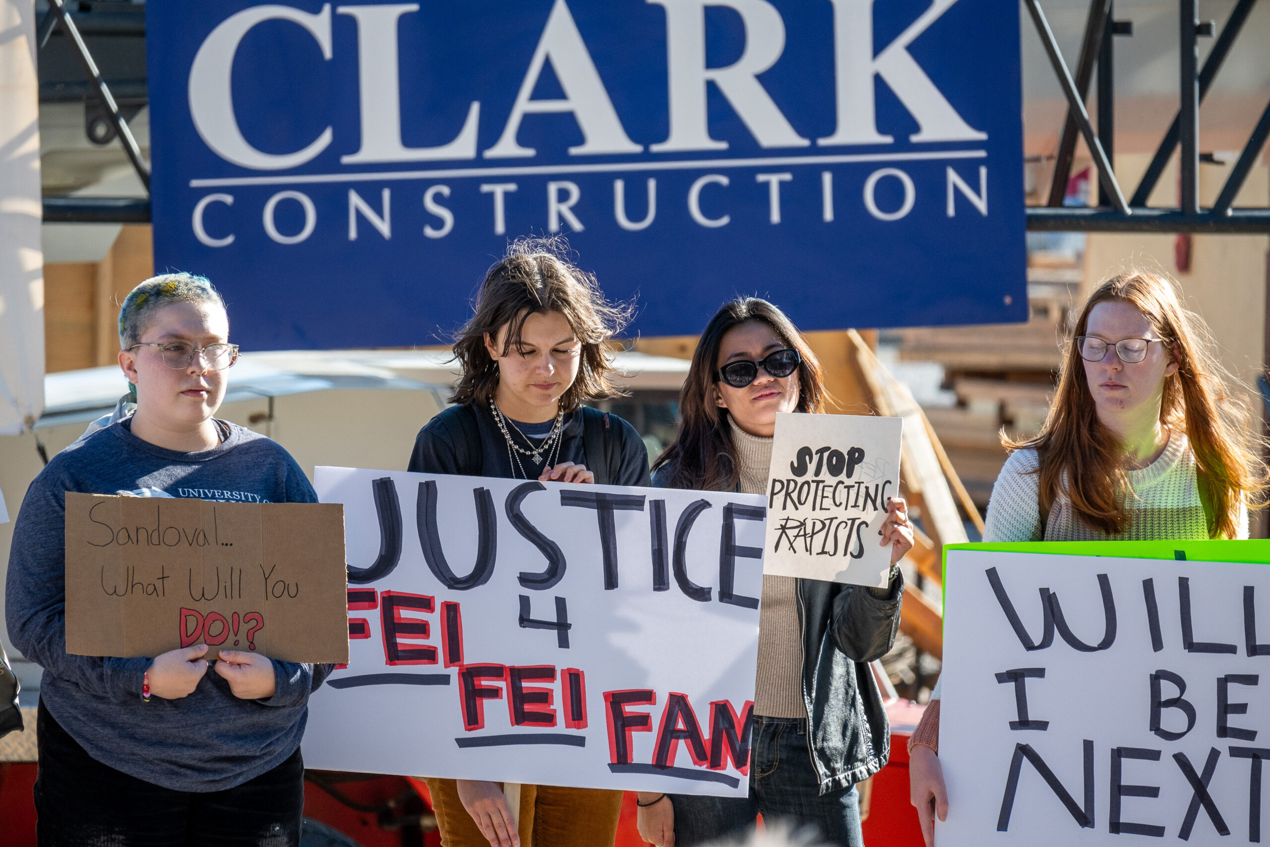 INVESTIGACIONES DE SAGEBRUSH: La Universidad de Nevada Reno Demanda Para Desestimar En El Caso De Fan De Presunta Agresión Sexual Y Más