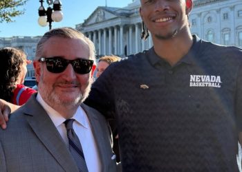 Redshirt junior forward Elijah Price posing with Sentor Ted Cruz outside Capitol Hill in Washington D.C. on September 18, 2026.