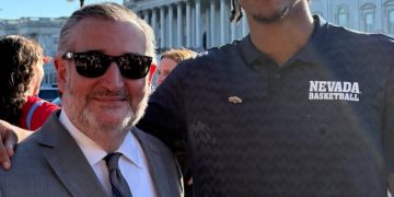 Redshirt junior forward Elijah Price posing with Sentor Ted Cruz outside Capitol Hill in Washington D.C. on September 18, 2026.