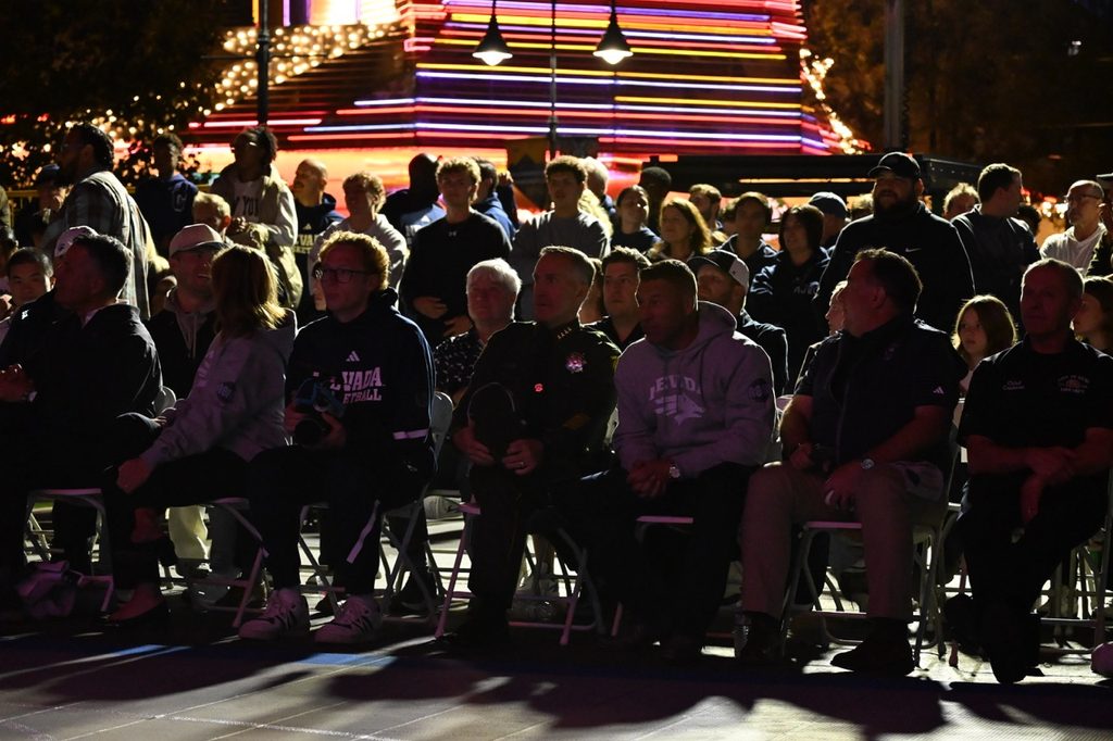 Spectators watch the 3-point contest.