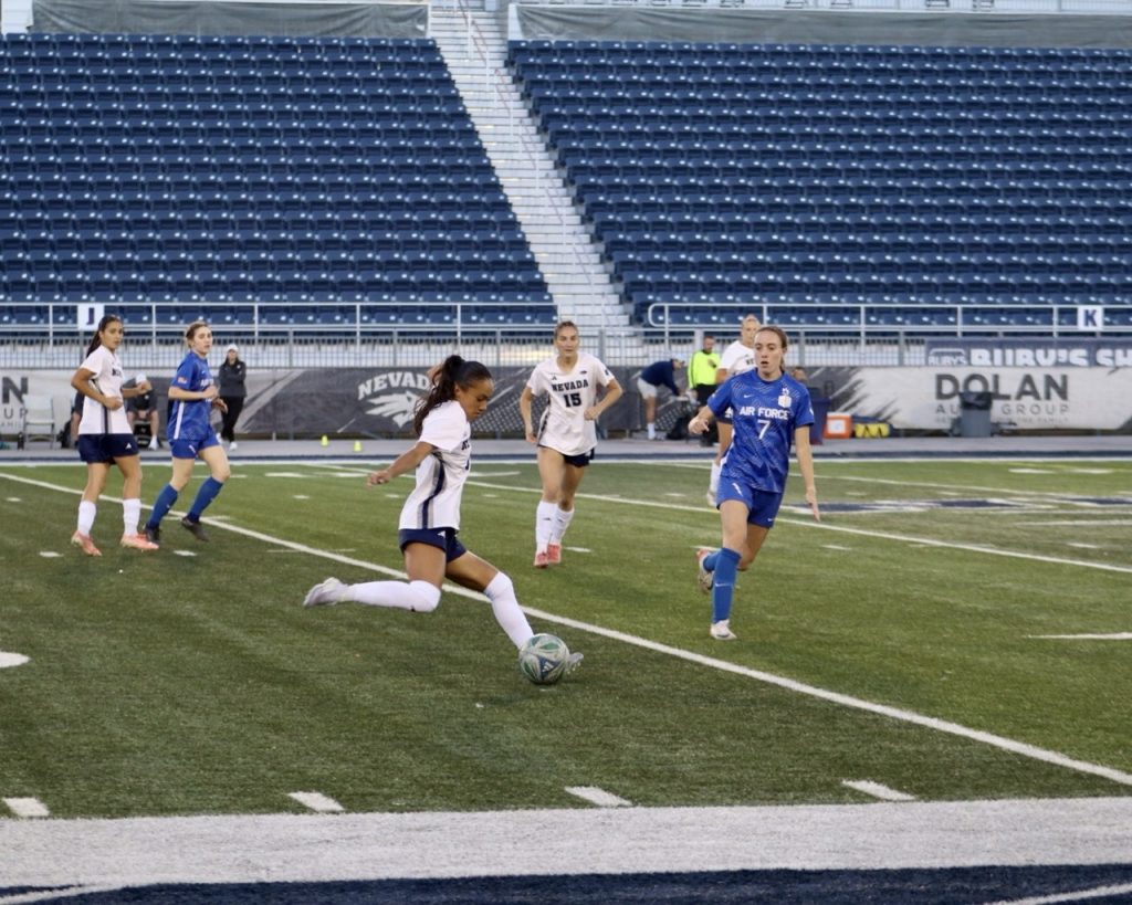 Junior defender Valeria Ramon prepares to kick the ball against Air Force at Mackay Stadium on Sunday, Oct. 18.