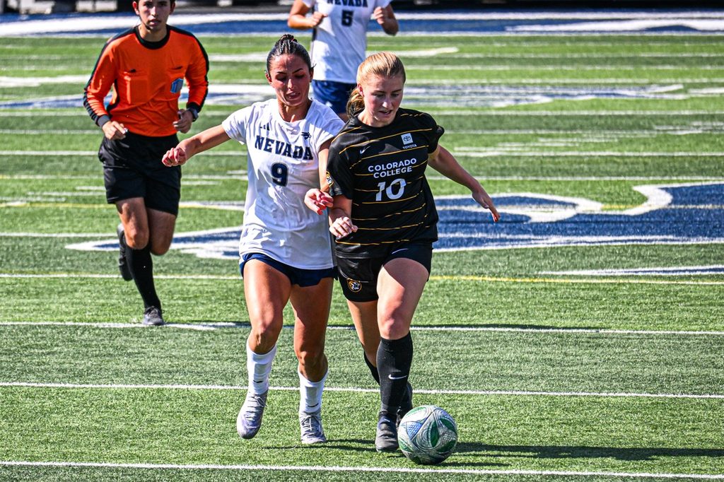 Redshirt senior midfielder Jasmine Navarro (#9) battles for the ball with Colorado college junior midfielder Dayleigh Bos (#10) on Saturday, Oct. 3.